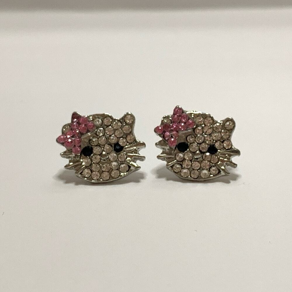 Hello Kitty Rhinestone Bling Stud Earring - Picture 2 of 2